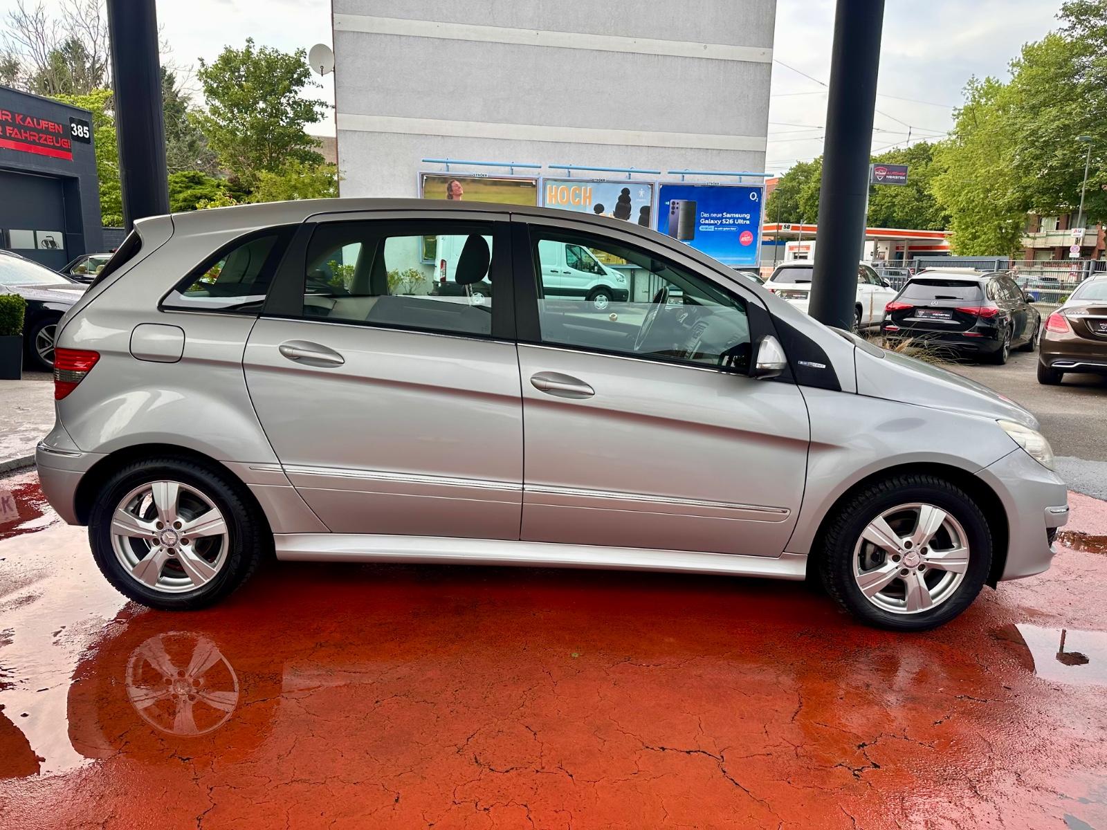Mercedes-Benz B 180 | Wenig KM | 2. Hand | Sitzheizung|