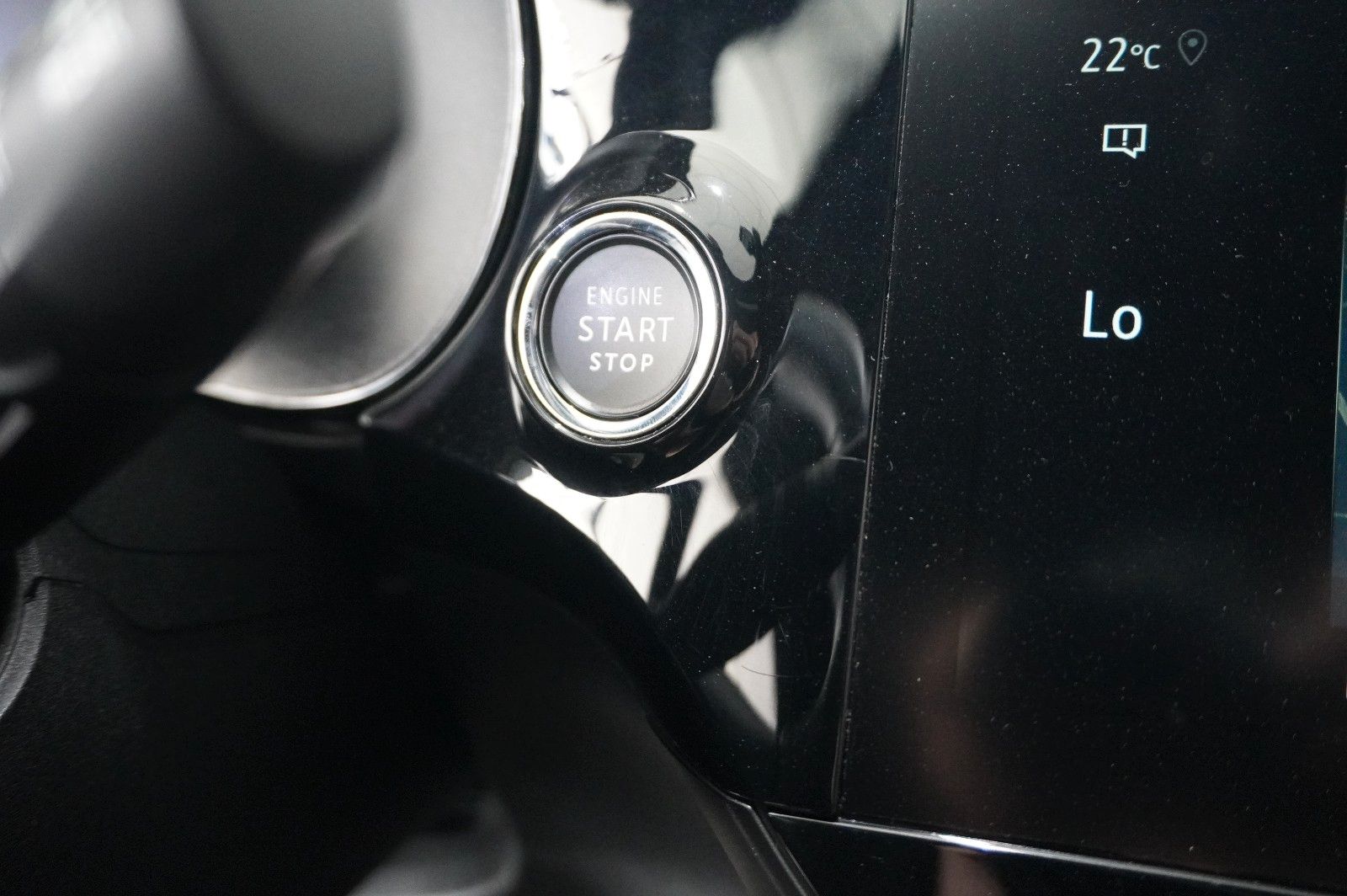 Fahrzeugabbildung Opel Corsa-e F ULTIMATE 3-PHASIG NAVI/LED/KAMERA/DAB+