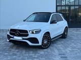 Mercedes-Benz GLE 300 d AMG/Pano/Memory/360/Distronic/Burmeste - weiße Mercedes-Benz GLE 300