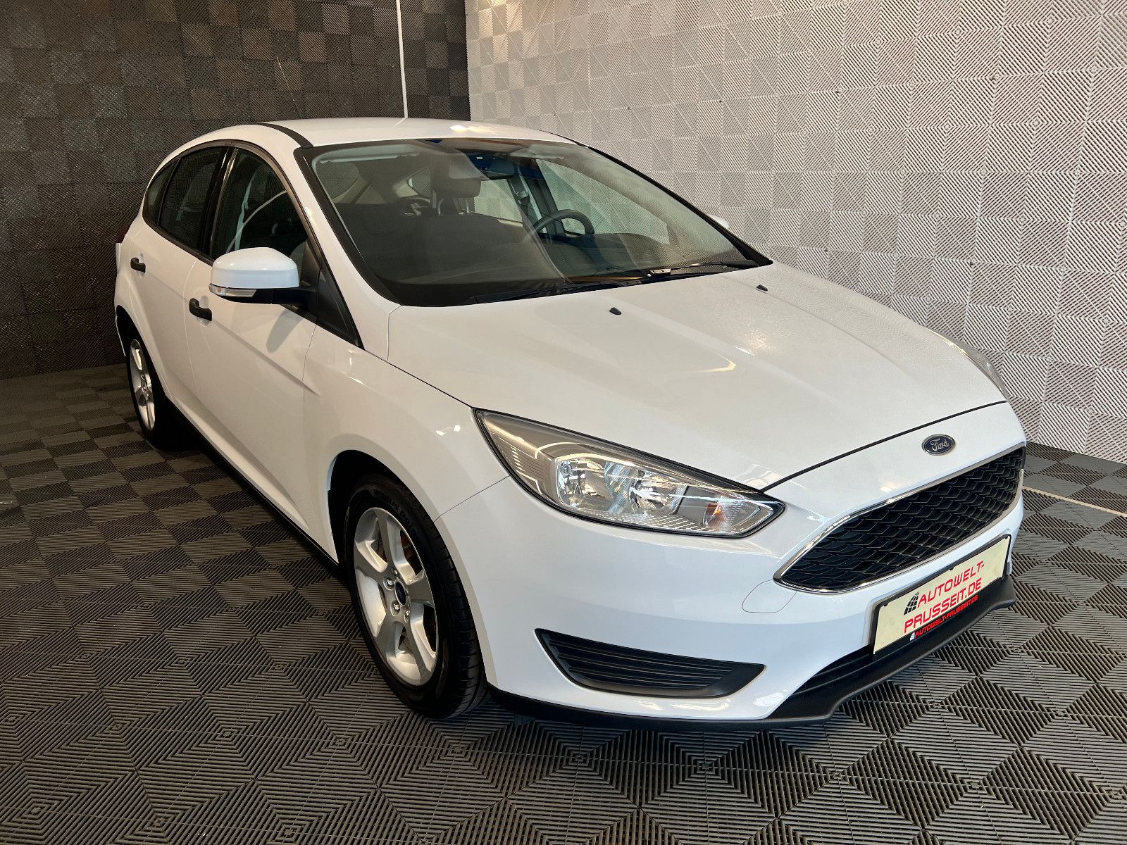 Gebrauchtwagen Ford Focus Focus Lim.*Ambiente*COOL&SOUND-KLIMA-S.LACK in Horb am Neckar