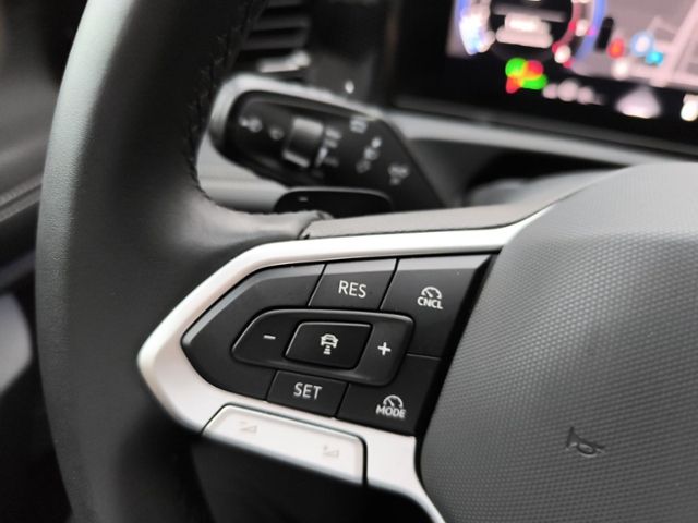 Fahrzeugabbildung Volkswagen Tiguan 1.5 eTSI OPF DSG Goal ACC LED NAVI AREA V