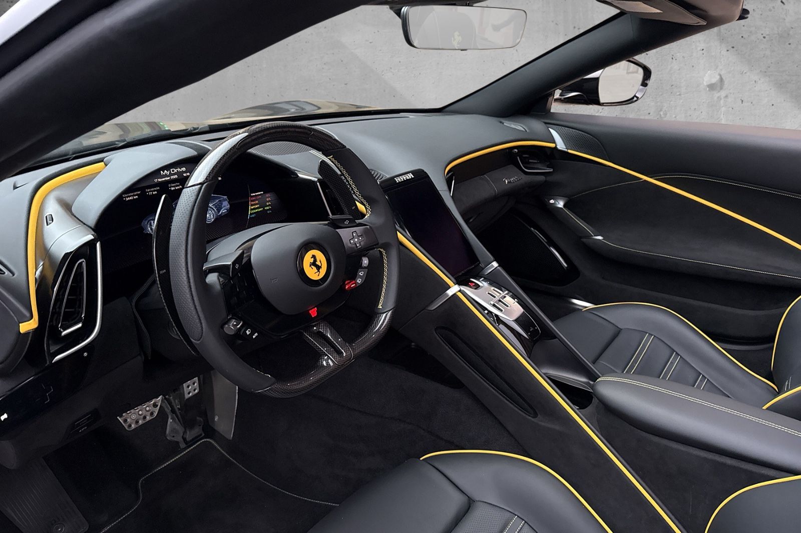 Fahrzeugabbildung Ferrari Roma Spider*Daytona*LEDs*Sitzklima*ACC