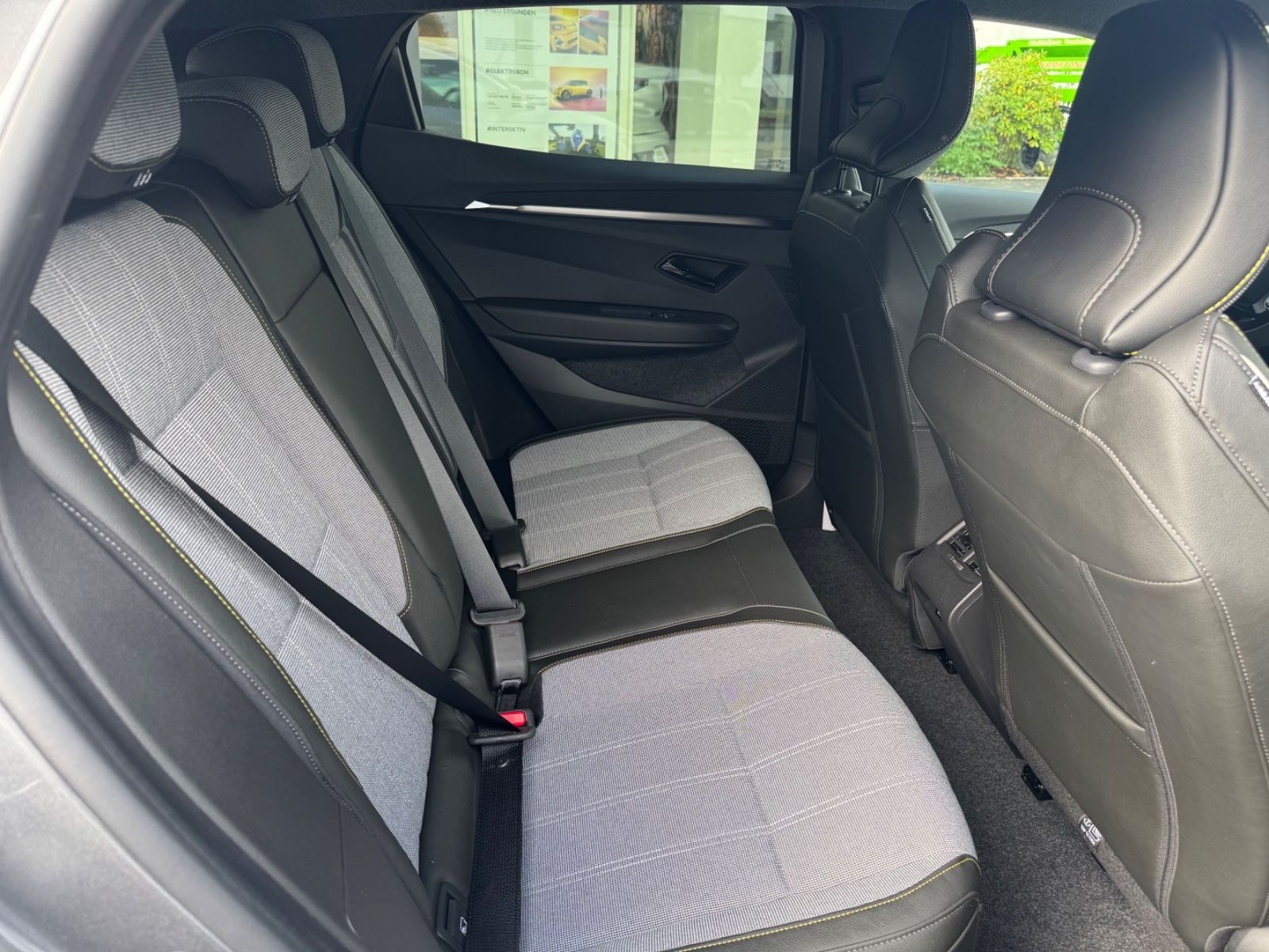 Renault Megane E-TECH - Bild 23