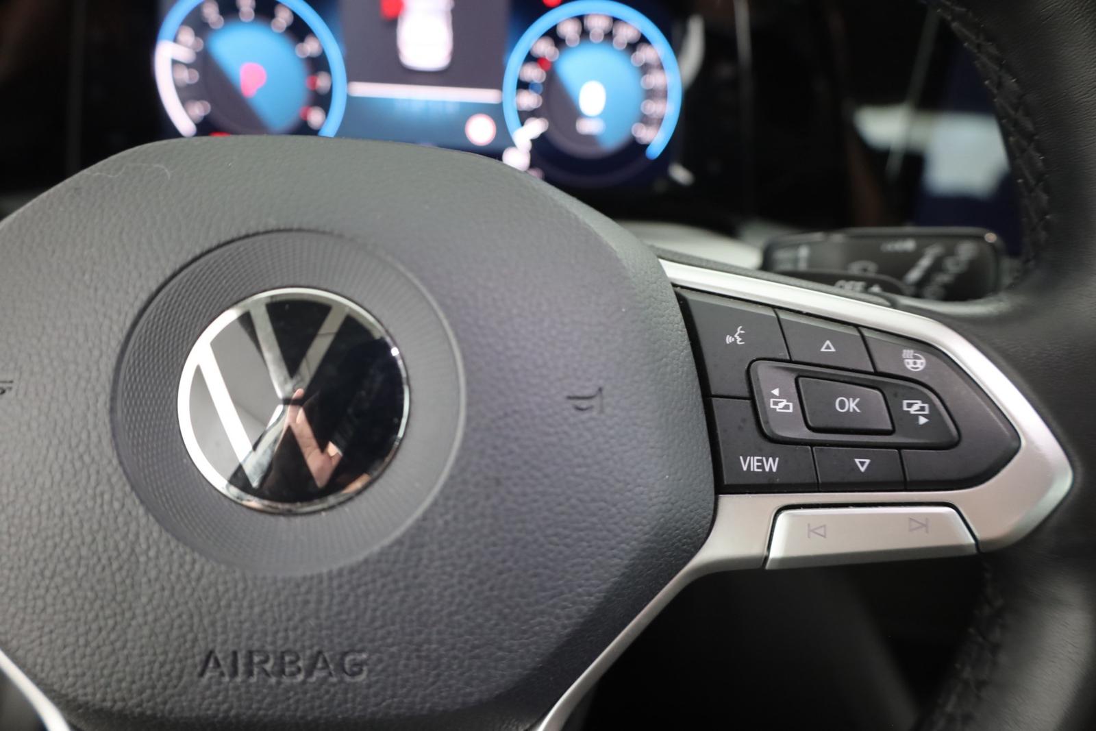 Volkswagen Golf VIII 1.0 eTSI DSG LED Navi ACC DAB, миниатюра 16