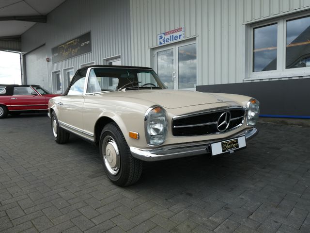 Mercedes-Benz SL 280 Pagode