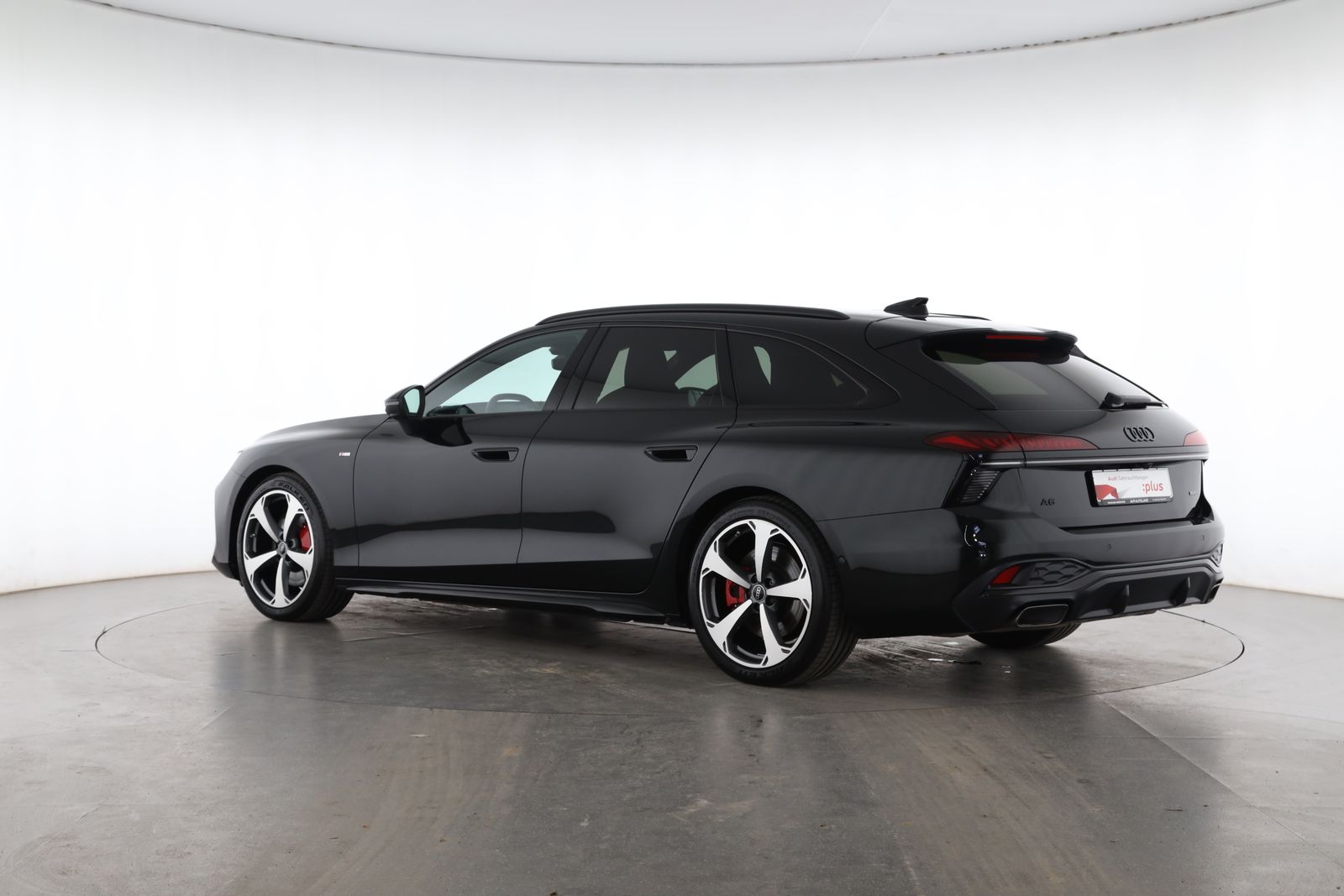 Audi A6 Avant TFSI 55 quattro S line PANO HUD foto 4