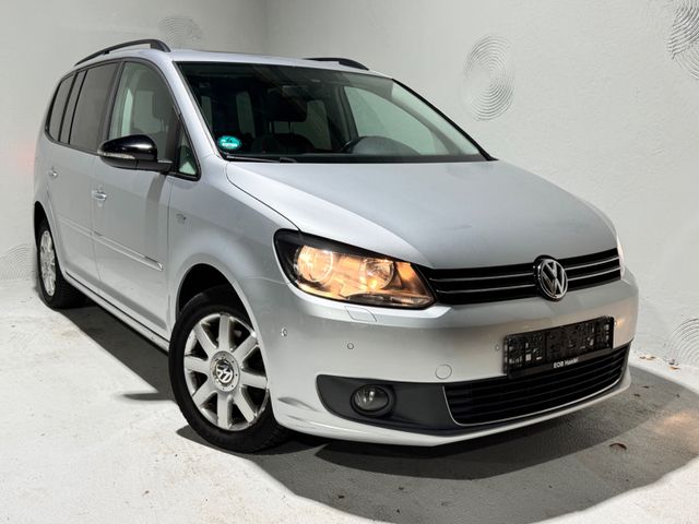 Volkswagen Touran Match*7 Sitze*Pano*Leder*Navi*