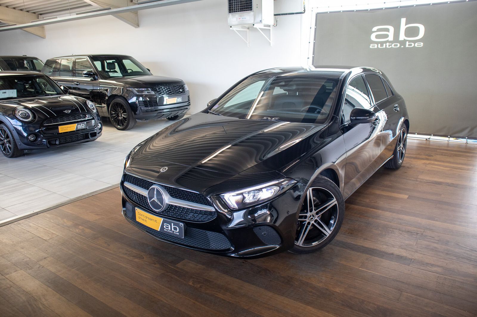 Mercedes-Benz A 180 CAMERA, ANDROID, APPLE, LED, PRIVACY GLASS imagem 2