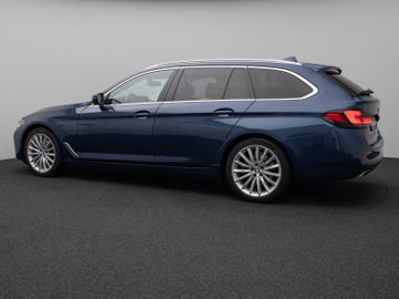 Fahrzeugabbildung BMW 520d Kamera Laser HUD DAB 4xKlima AHK Komfort