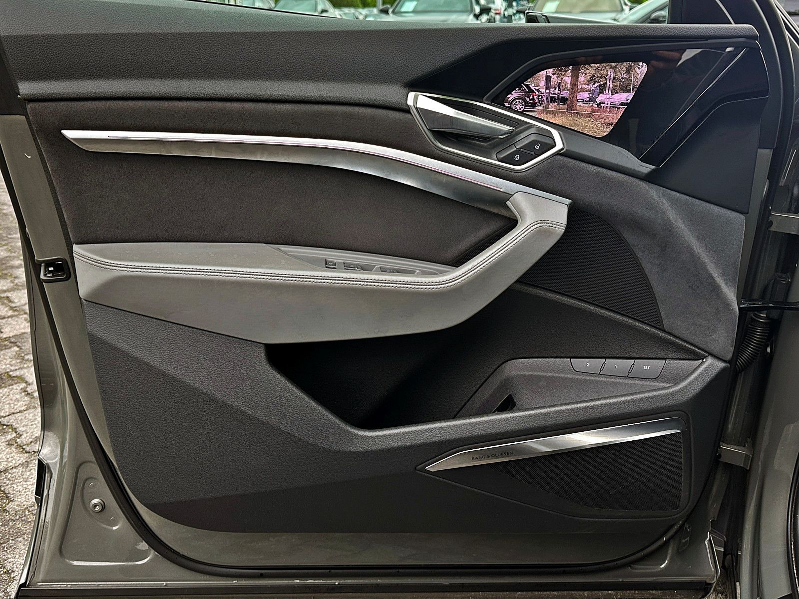 Audi Q8 e-tron - Bild 6
