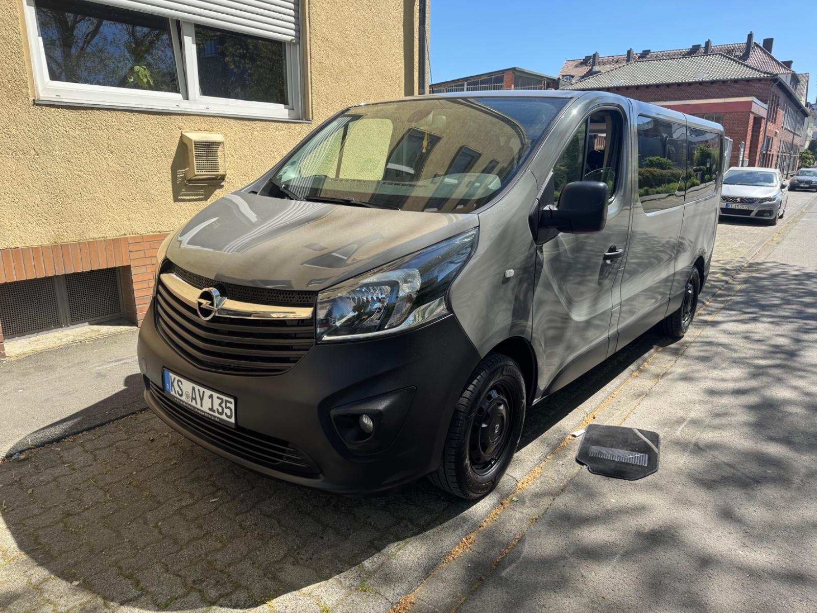 Opel Vivaro B X 83