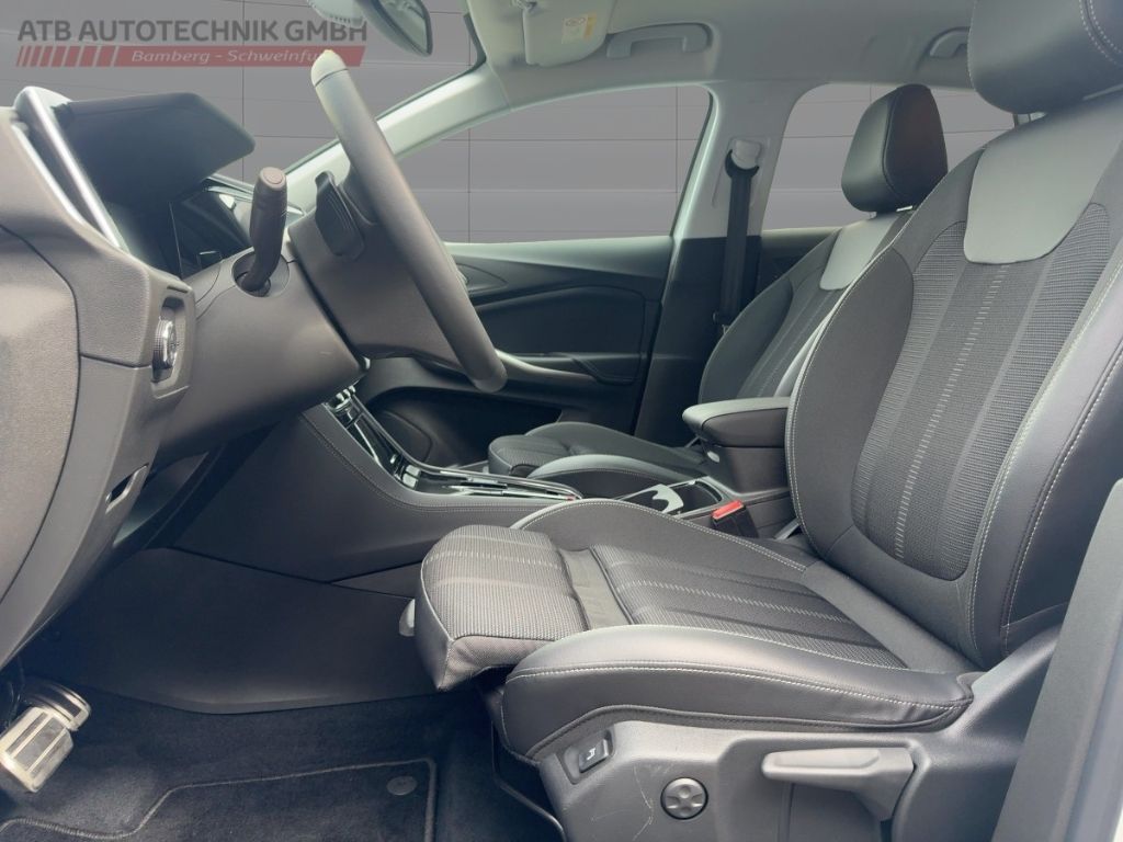 Fahrzeugabbildung Opel Grandland GS, AUTOMATIK, NAVI, RÜCKFAHRK.