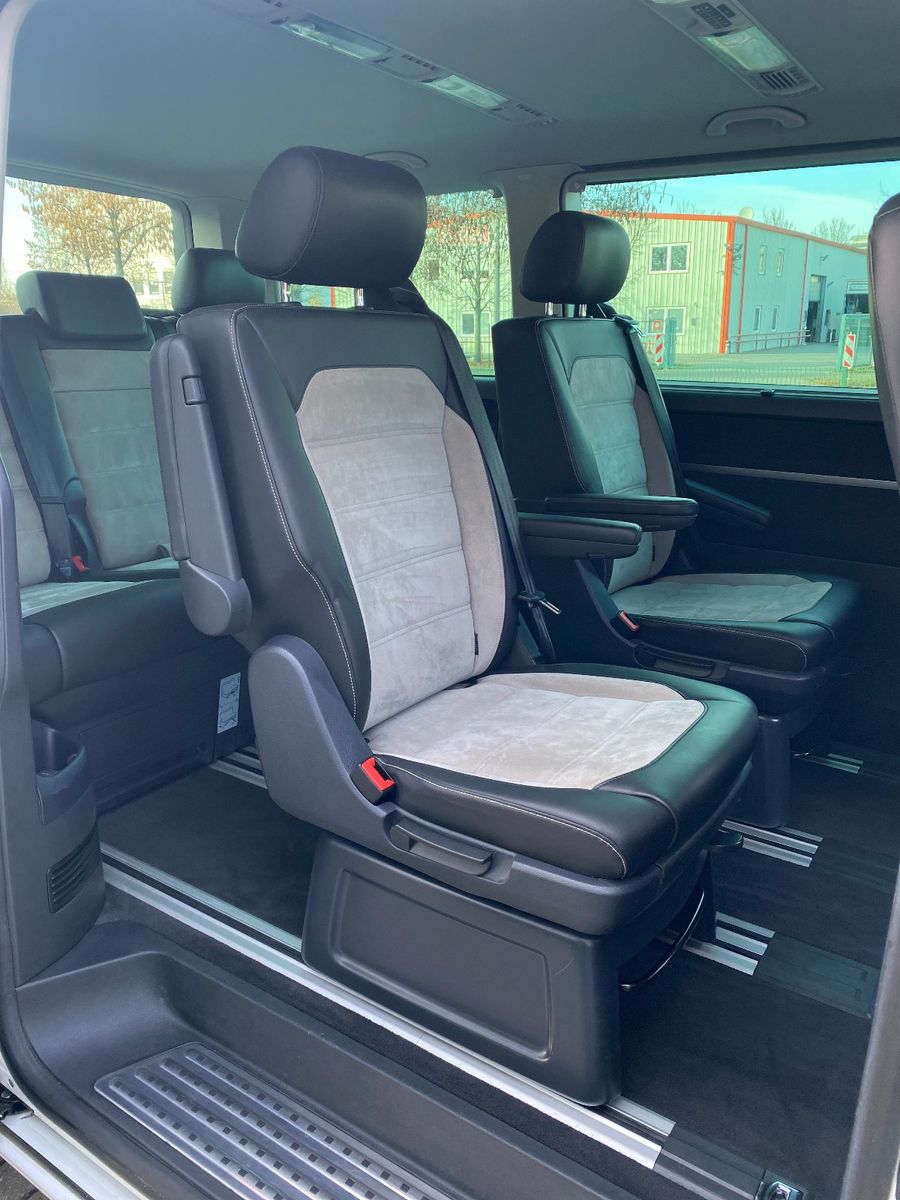 Volkswagen T6 Multivan 2.0 TDI Highline Gen. Six 4 Motion foto 8