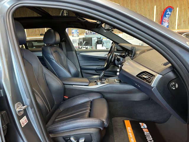BMW 530 d xDrive Sport Line *LED*Pano*