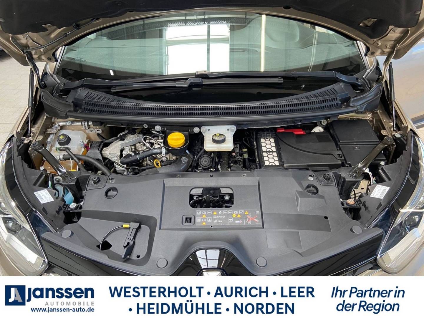 Fahrzeugabbildung Renault SCENIC LIMITED Deluxe TCe 140 GPF