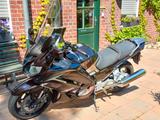 Yamaha FJR1300AE (RP23) ABS mit viel Zubehör - YAMAHA R1M