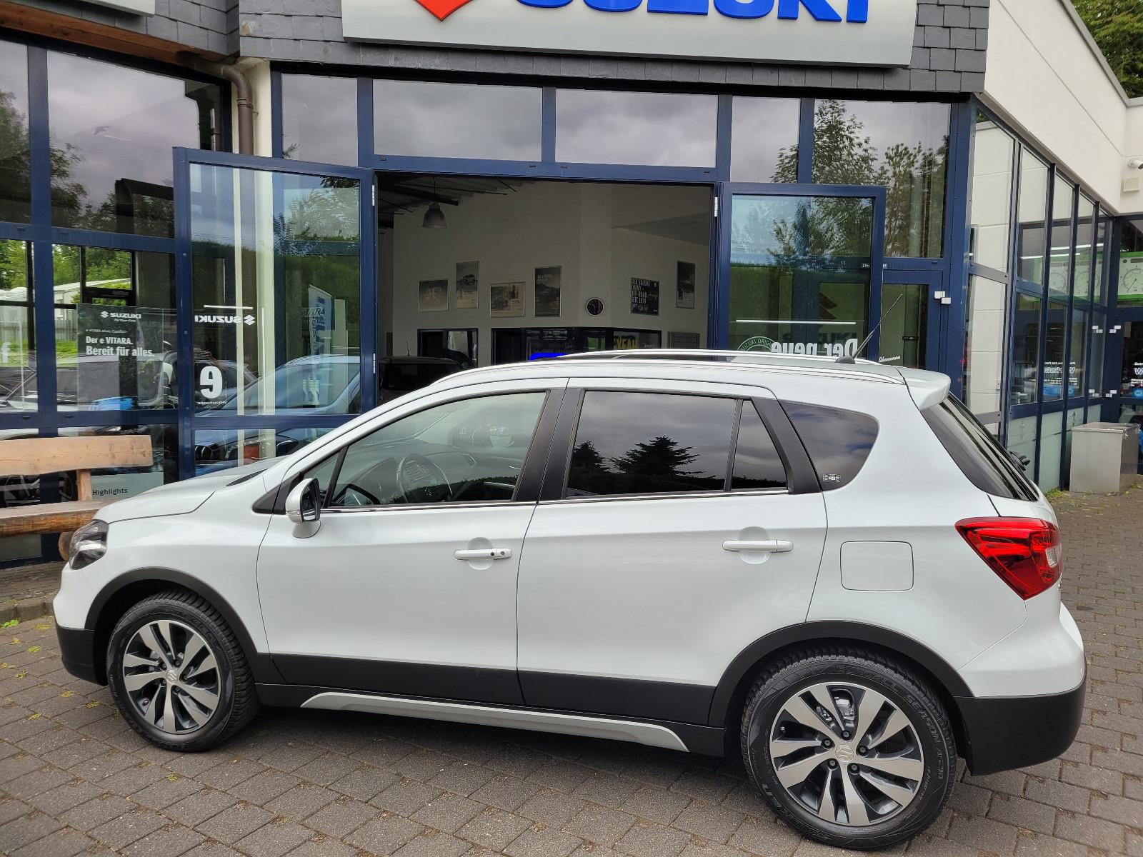 Suzuki (SX4) S-Cross