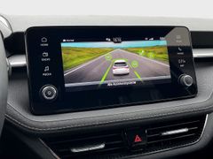 SKODA Fabia Selection PDC RFK CarPlay 5Jahre Garantie*