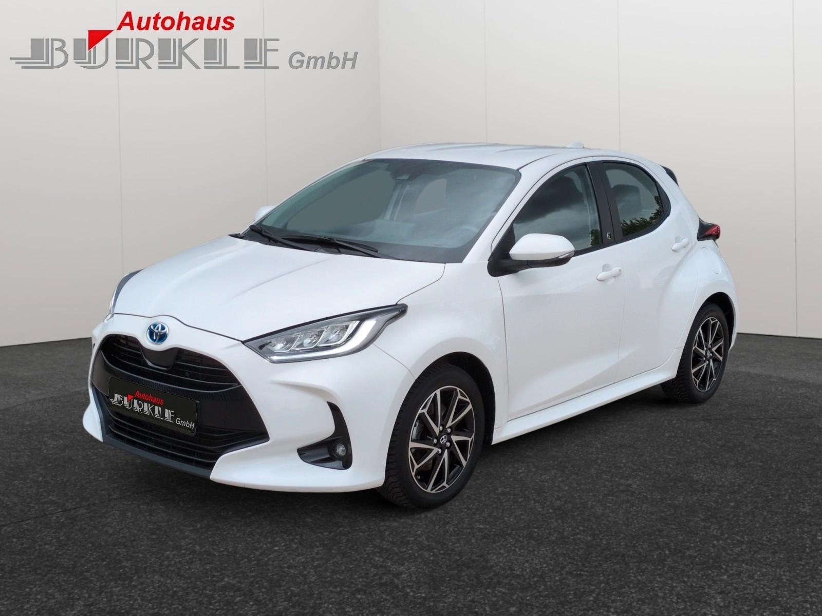 Toyota Yaris Hybrid 1.5l Team Deutschland/Allwetter/LED