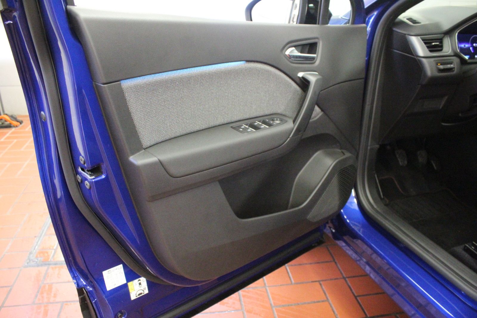 Fahrzeugabbildung Renault Captur TCe 115 KISS Sondermodell *Winter-Pak*Nav