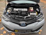 Toyota Auris Touring Sports Hybrid Team D*1.8*2.Hand* - Toyota Auris Team mit Hybrid-Antrieb (Benzin/Elektro)
