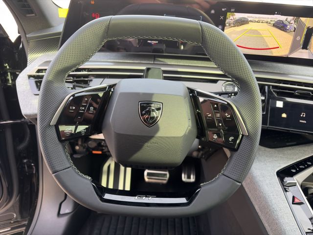 Peugeot 5008 GT 145 e-DSC6 KeyLess*360 KAM*ACC*PANO*