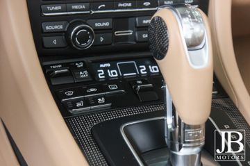 Fahrzeugabbildung Porsche 991 911 Carrera GTS Cabriolet Burmester LED
