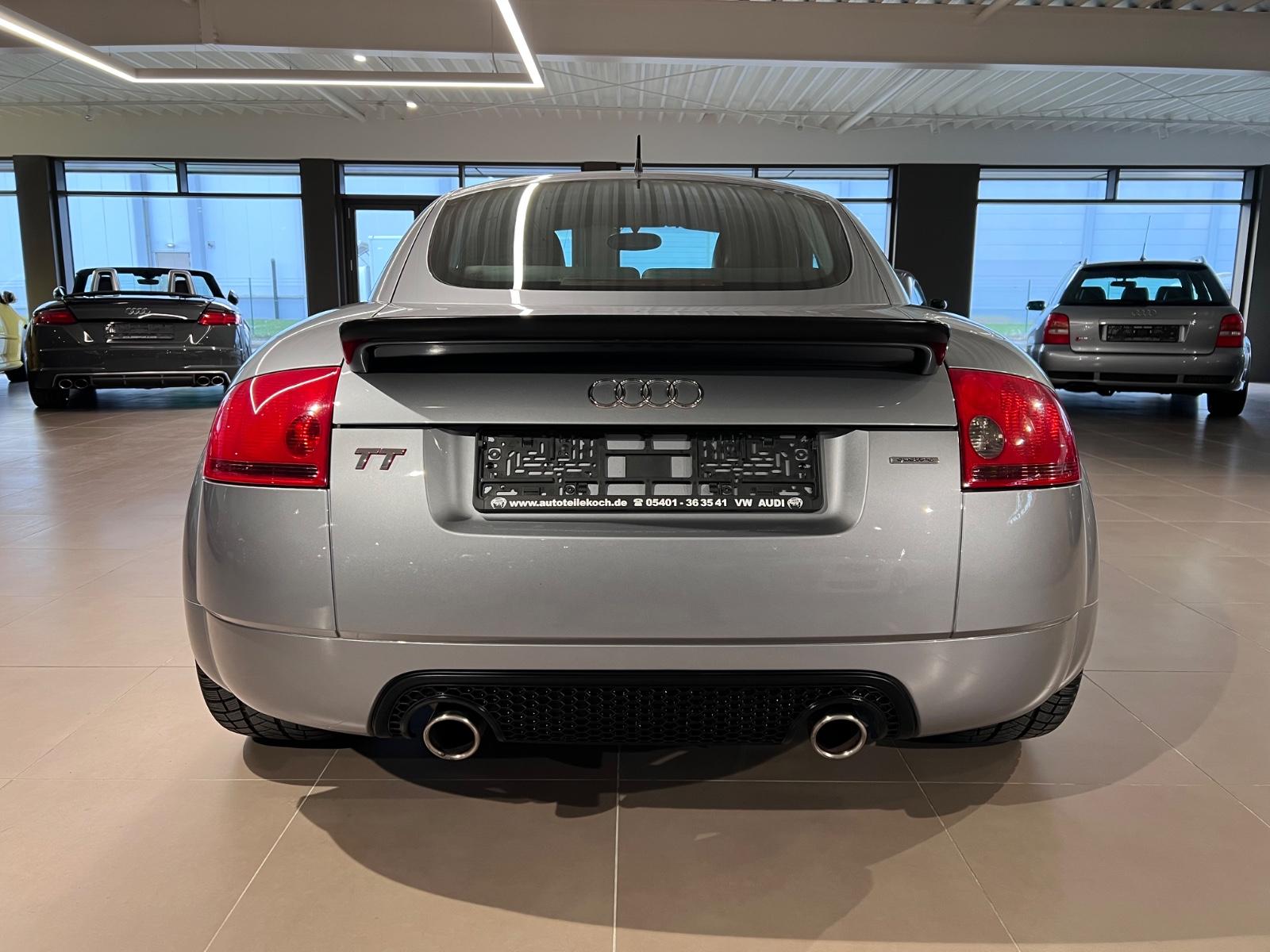 Audi TT Coupe 3.2 V6 DSG quattro NAVI LEDER TEMPOMAT