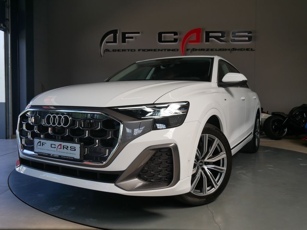 Image of Audi Q8
