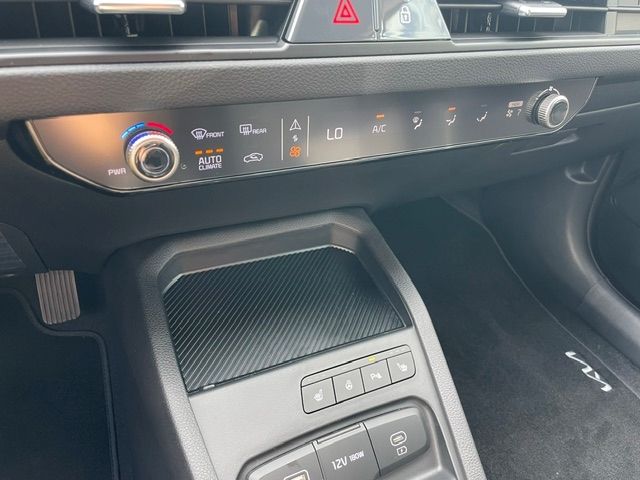 Fahrzeugabbildung Kia Stonic Vision NEUES MODELL LED Kamera SpurhalteA