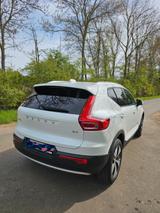 Volvo XC40 B4 Momentum Pro Geartronic 1. H. AHK Winter - Volvo XC40 von privat
