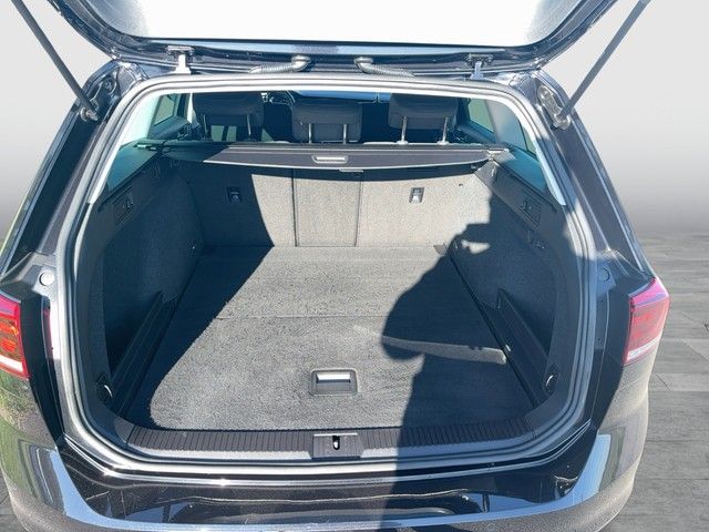 Passat Variant TDI Business Navi AHK ACC LED