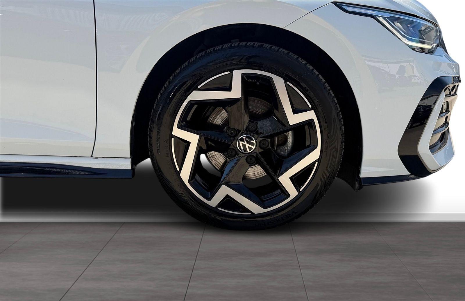 Volkswagen Golf VIII Variant 1.5 eTSI R-Line CARPLAY*KAMERA, миниатюра 9