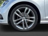 Volkswagen Golf VII Lim. R-Line Cup PANO DYNAUDIO - Volkswagen Golf: R Line