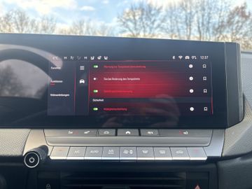 Bild 19 Opel Astra GS SHZ+LHZ/NAVI/PDC V+H+CAM/KLIMA AT