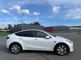 Tesla Model Y Long Range Dual Motor AWD Long Range - Tesla Model Y von privat