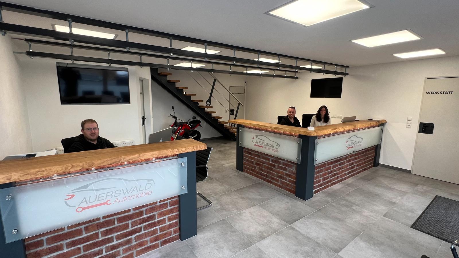 showroom-image-main