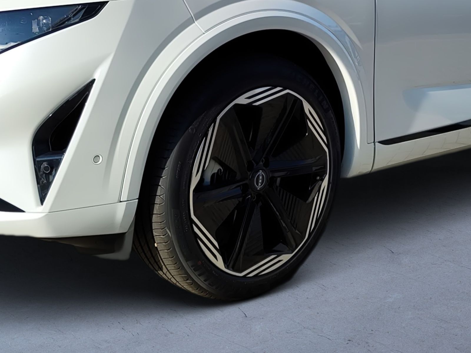 Fahrzeugabbildung Nissan Qashqai N-Design e-Power MY25 *HEAD-UP*KAMERA*LE