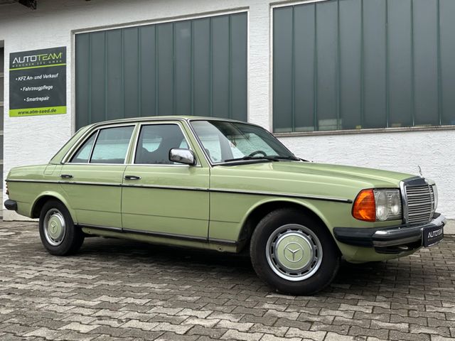 Mercedes-Benz 230 AUTOMATIK*SCHIEBEDACH*KLIMA*OLDTIMER  ZULASS