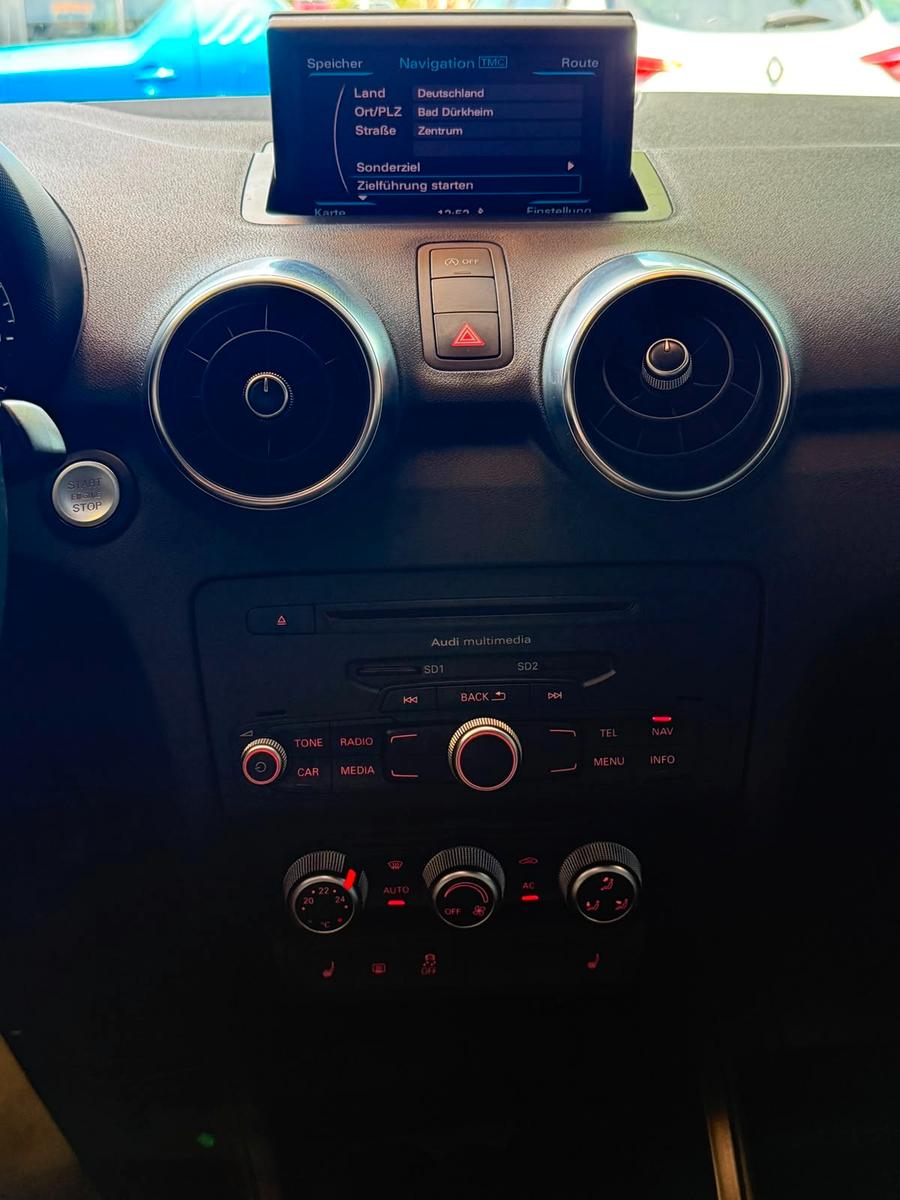 Audi A1 Sportback Volleder / Navi / Klimaautomatik