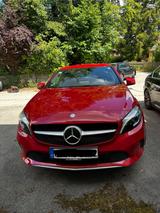 Mercedes-Benz 220 - Mercedes-Benz 220 aus 2015