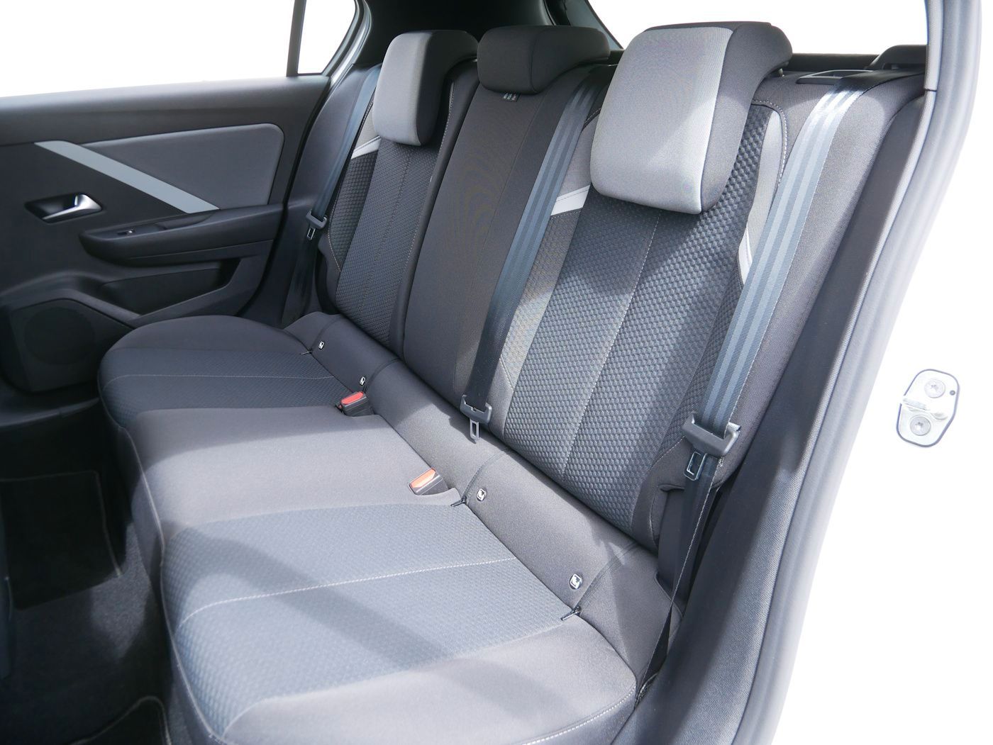 Fahrzeugabbildung Opel Astra -L 1.2 Enjoy Kamera SHZ+LHZ LED NAVI ALU