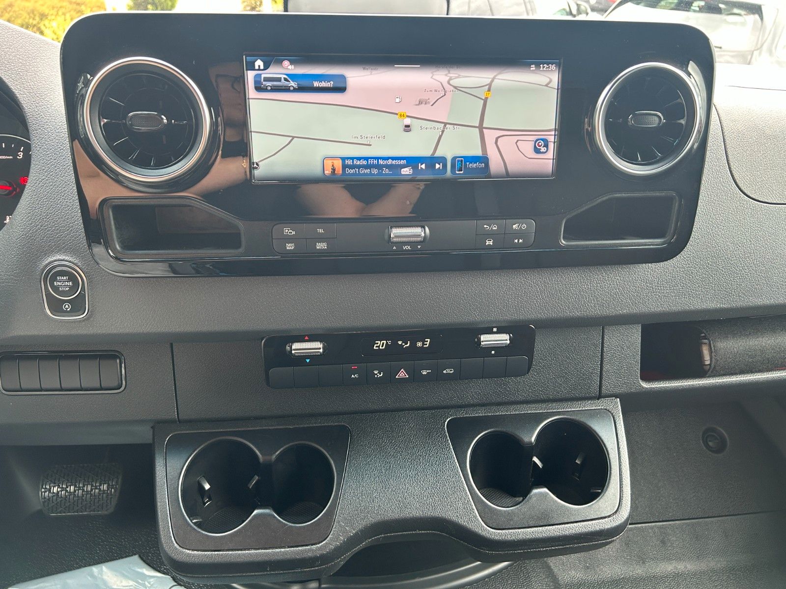 Fahrzeugabbildung Mercedes-Benz Sprinter 317 CDI 9G 4325 Klima Kamera AHK3,5to
