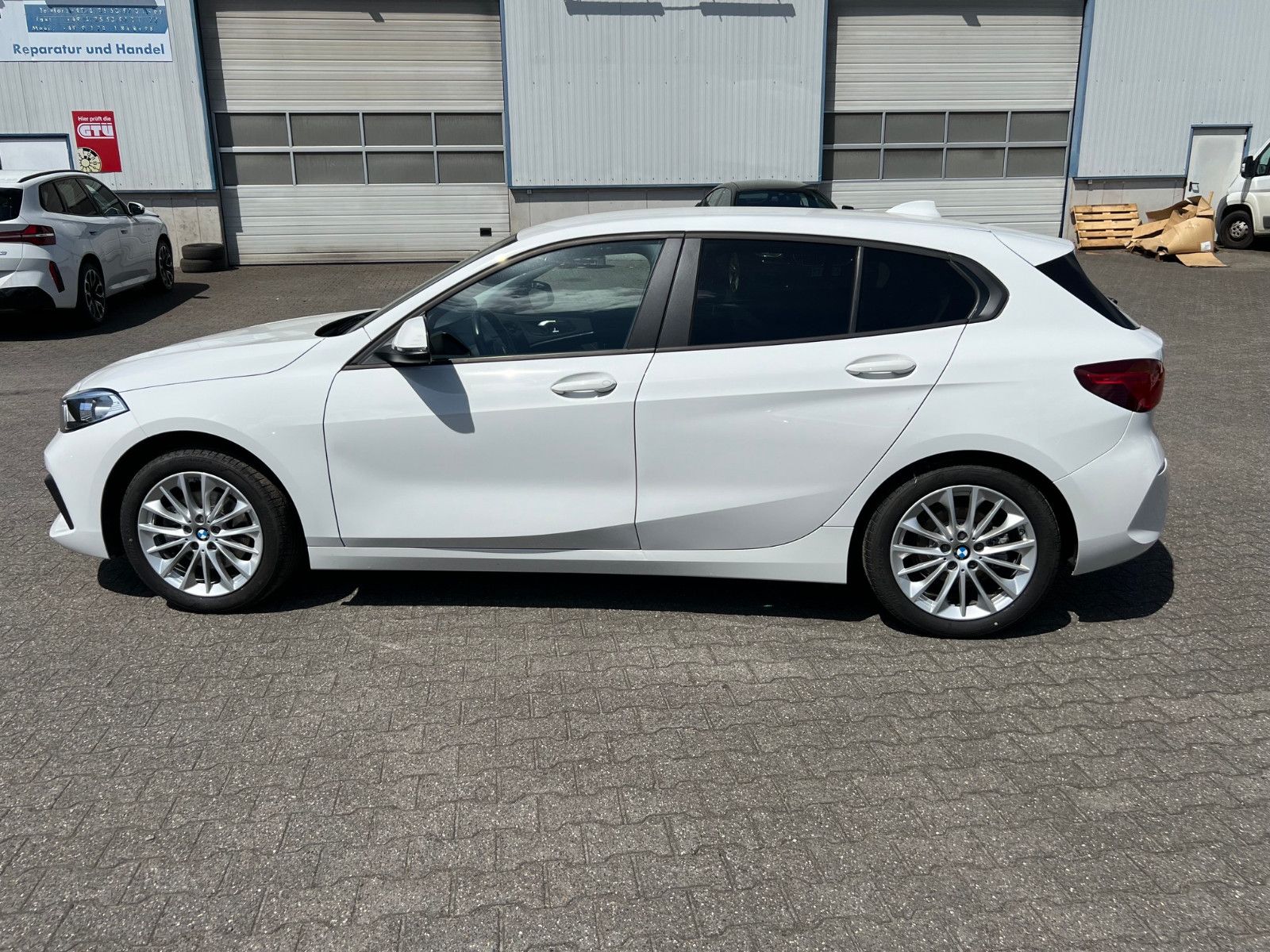 BMW 118i Advantage 17"Alu+WR,HeadUp,Sitzhz.Sportsitz foto 5