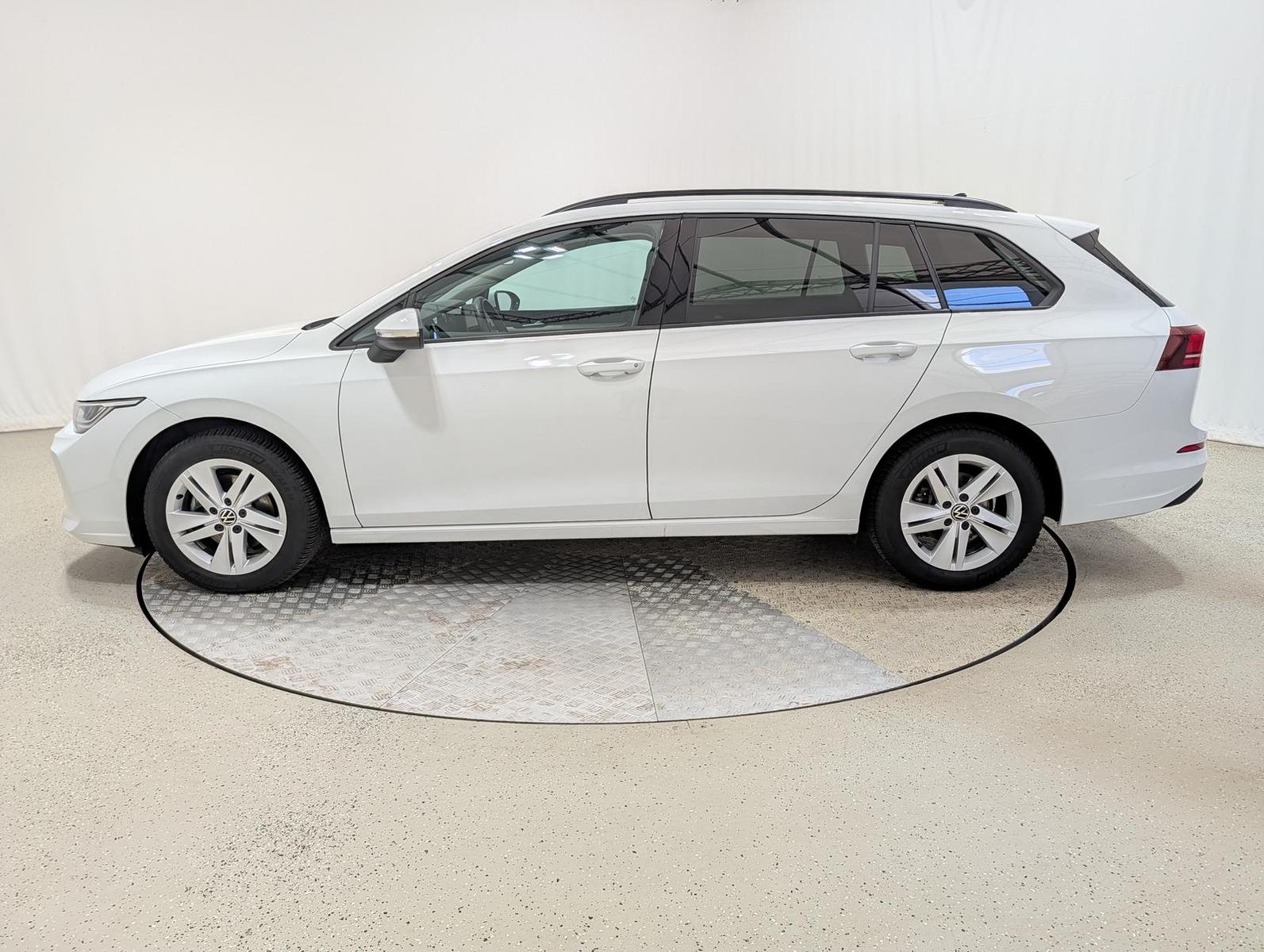 Volkswagen Golf Variant 1.5 eTSI DSG Life ACC Winter App, миниатюра 3