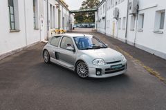 Fahrzeugabbildung Renault Clio Sport V6 3.0l *Mwst. / Phase I / Funfaktor*