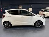 Hyundai i10 YES! Klima SHZ LHZ KLIMA TEMPOMAT AHK - Hyundai i10 Gebrauchtwagen in Düsseldorf