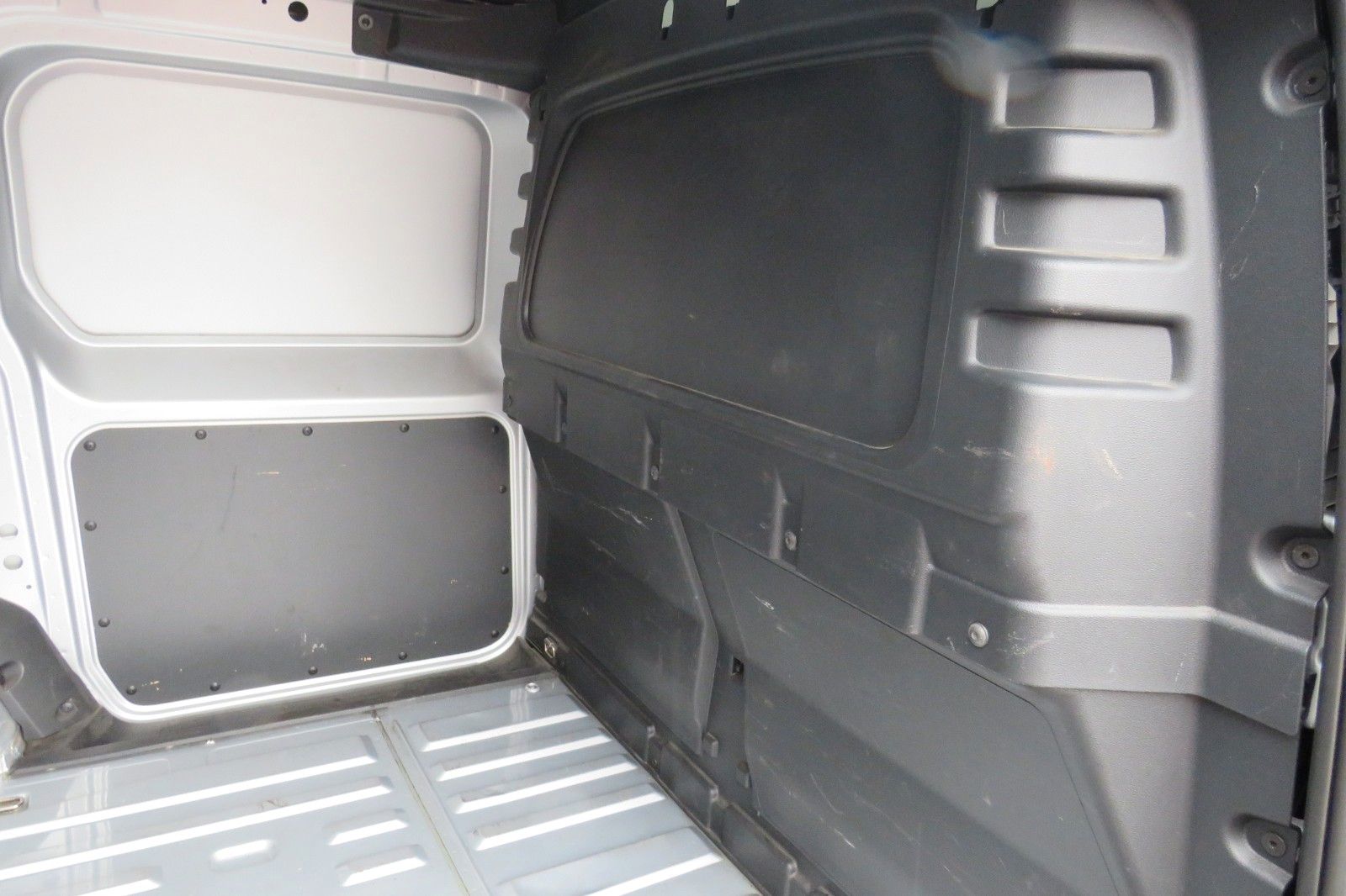 Fahrzeugabbildung Volkswagen Caddy Cargo Maxi TDI FLÜGEL SITZH. TELVOR PDC 1H