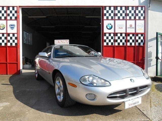 Jaguar JAGUAR XK8 4.0 COUPE' ISCRITTA A.S.I