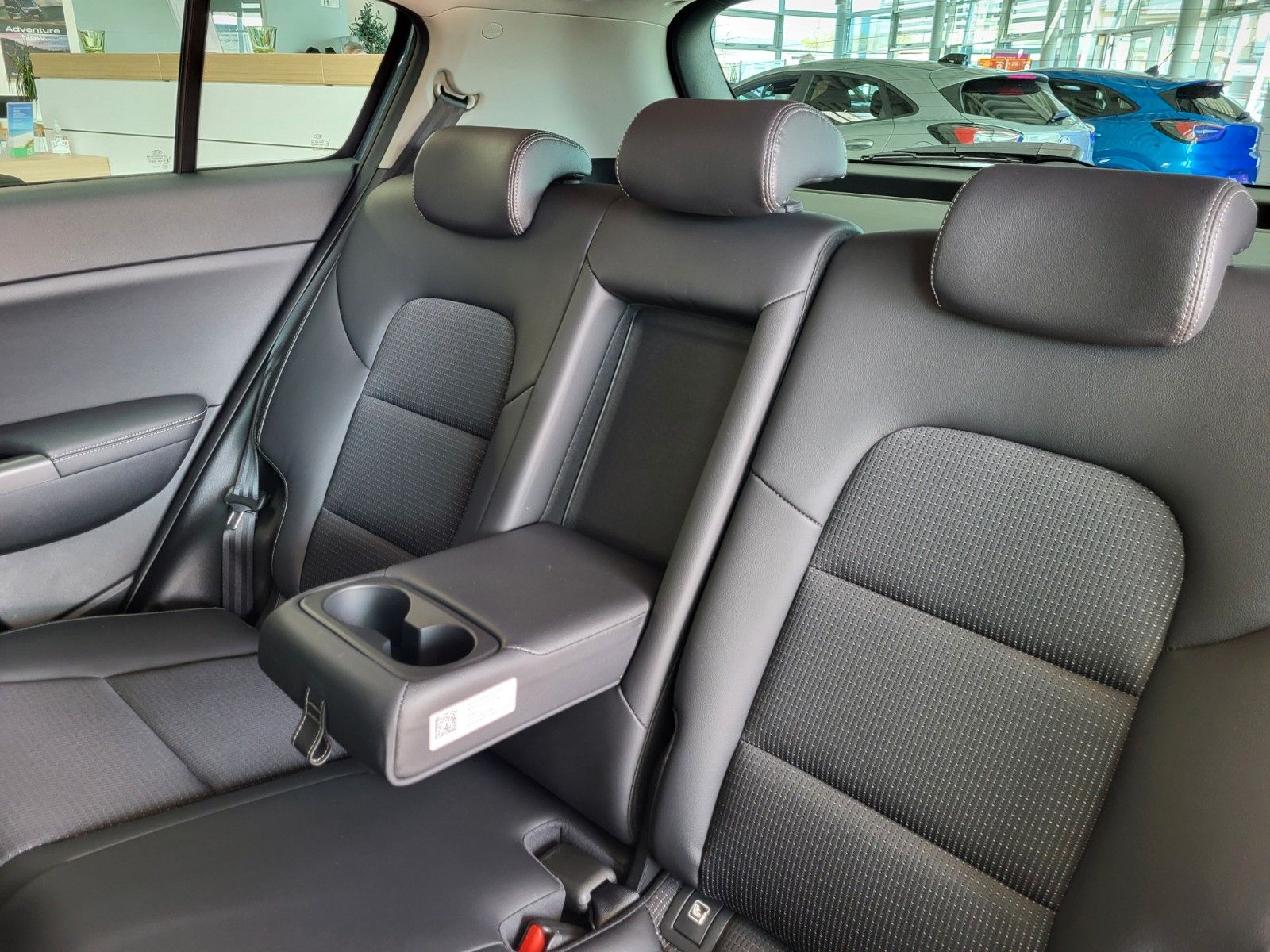 Fahrzeugabbildung Kia Sportage Spirit 2WD Sitzheizung vorn und hinten